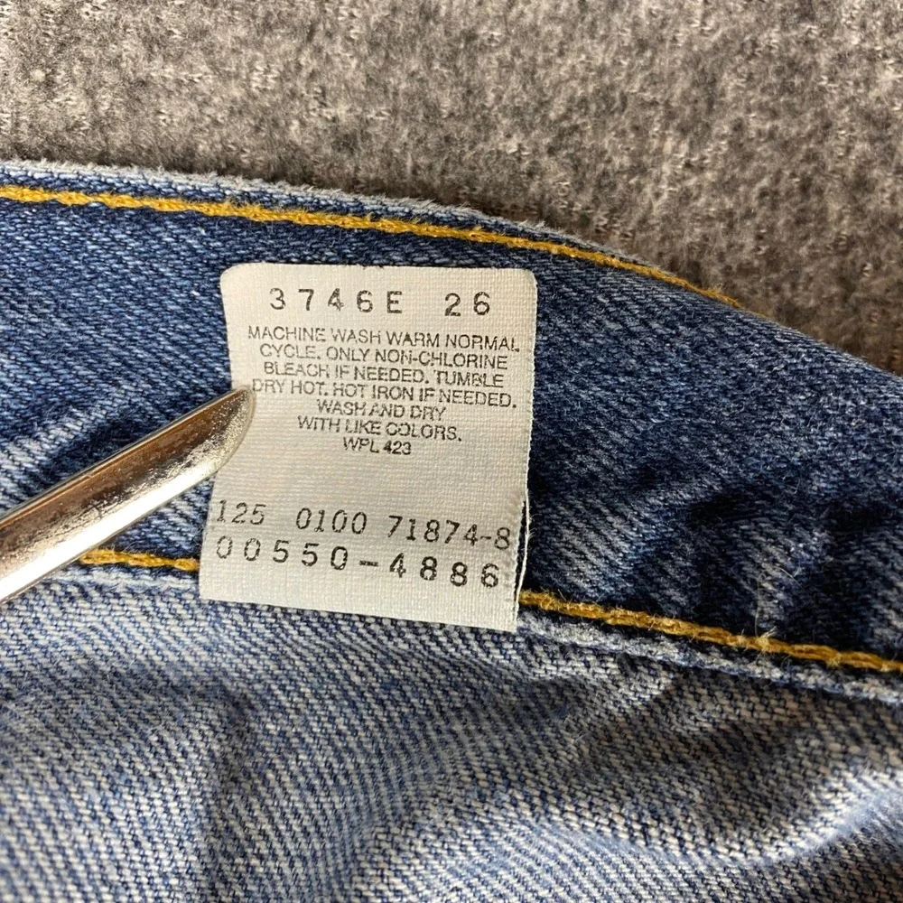 Vintage Levis 550 Relaxed Fit Jeans Mens 40x32 Blue Denim Tapered Leg 90s‎ y2k